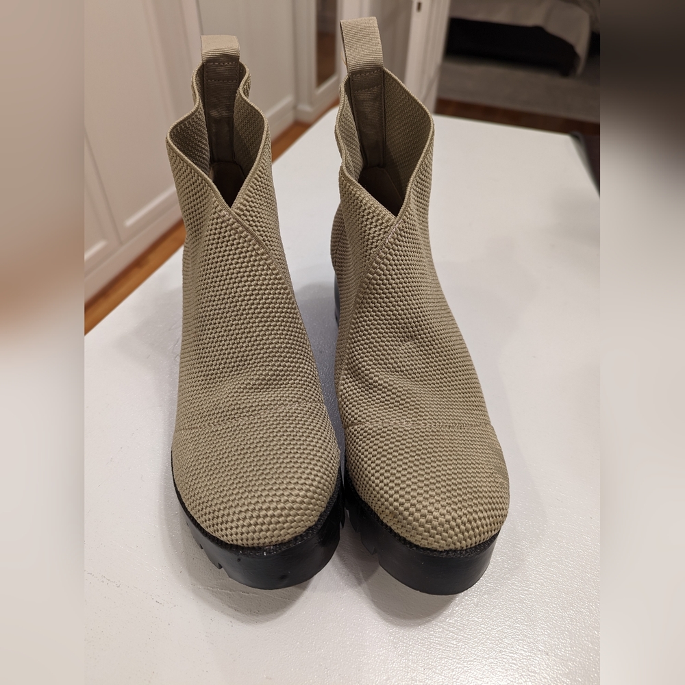 Charleston Shoe Company super lightweight Murphy ankle boot.